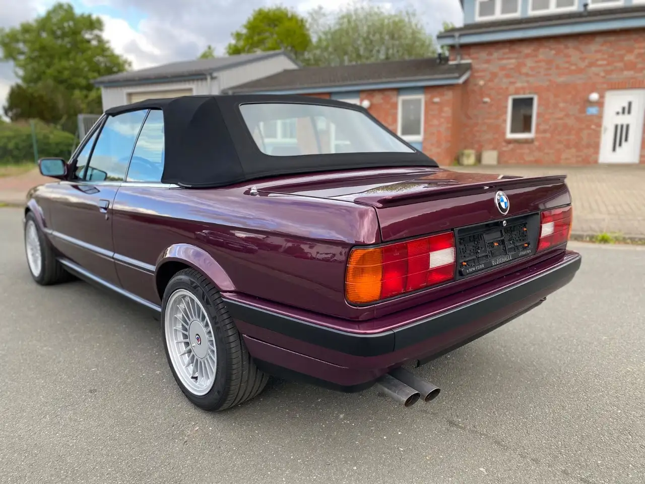 BMW 320 i E30 Cabrio Sonderfarbe Amethyst Leder Alu, foto 3