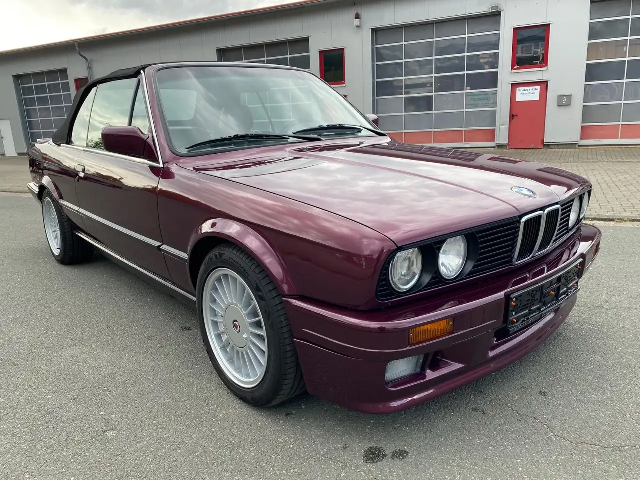 BMW 320 i E30 Cabrio Sonderfarbe Amethyst Leder Alu, foto 6