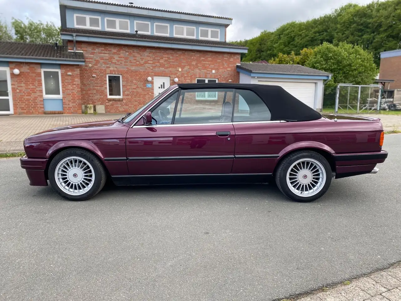 BMW 320 i E30 Cabrio Sonderfarbe Amethyst Leder Alu, foto 2