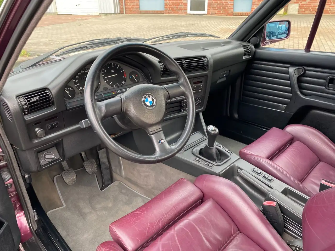 BMW 320 i E30 Cabrio Sonderfarbe Amethyst Leder Alu, foto 9