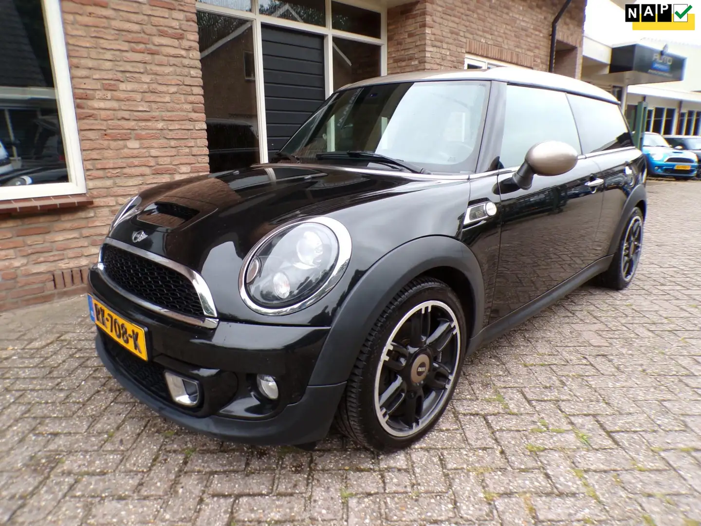MINI Cooper S Clubman Mini 1.6 Chili Automaat / Leder / Navi / Panoramad Negro - 1
