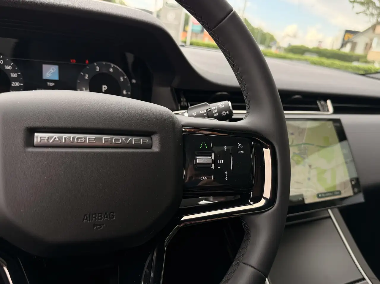 Land Rover Range Rover Evoque 2026 — фото 14