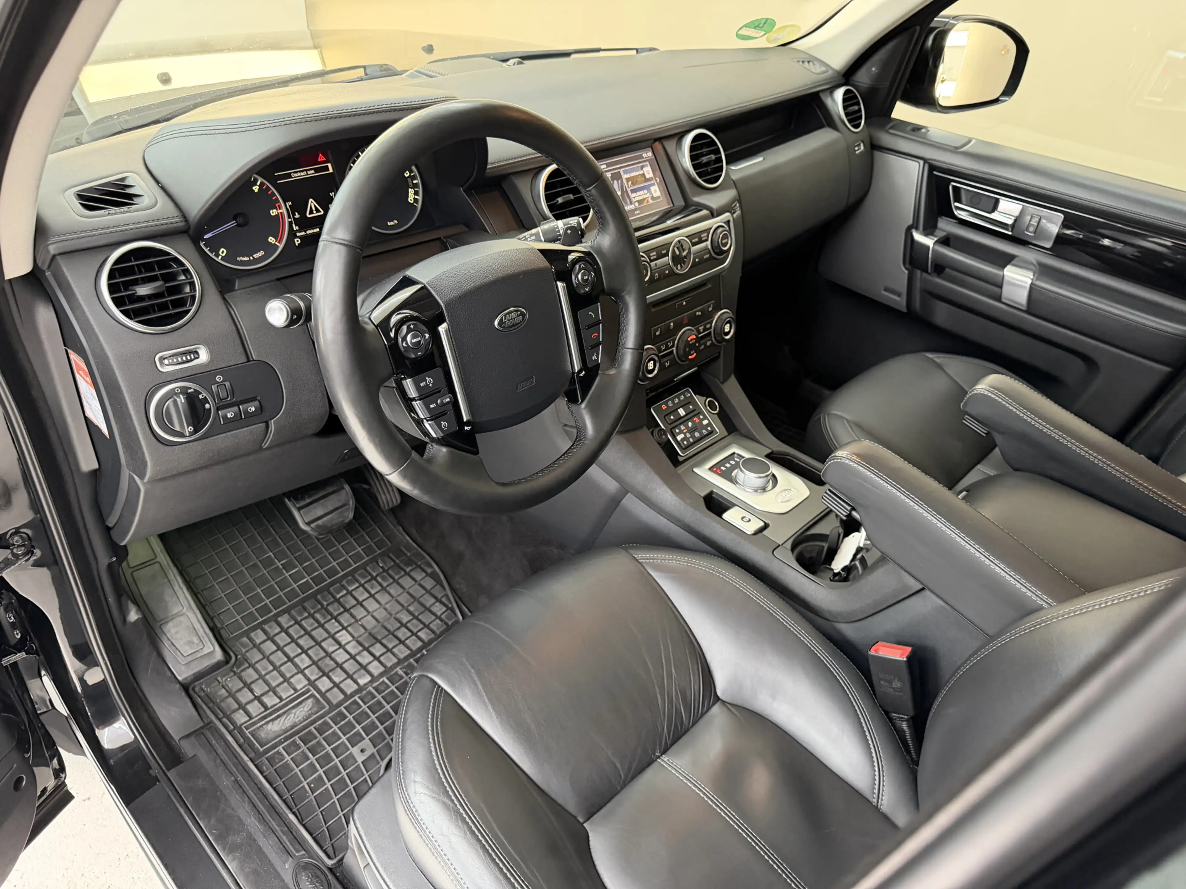 Land Rover Discovery 3.0 TDV6 HSE Landmark, 211Pk, 2016, EURO 6, 2de ei — photo 6