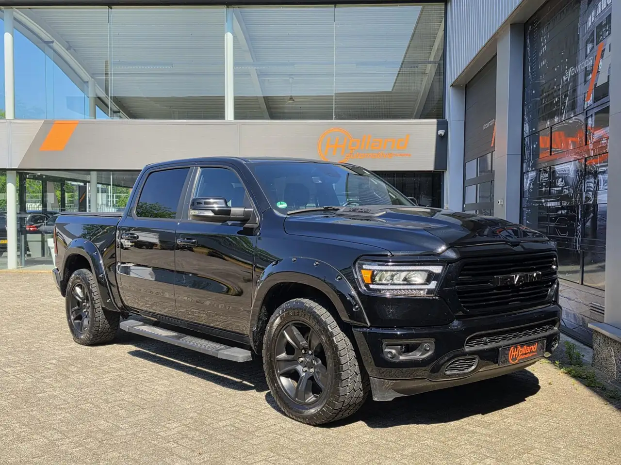 Dodge RAM 2022 — фото 11