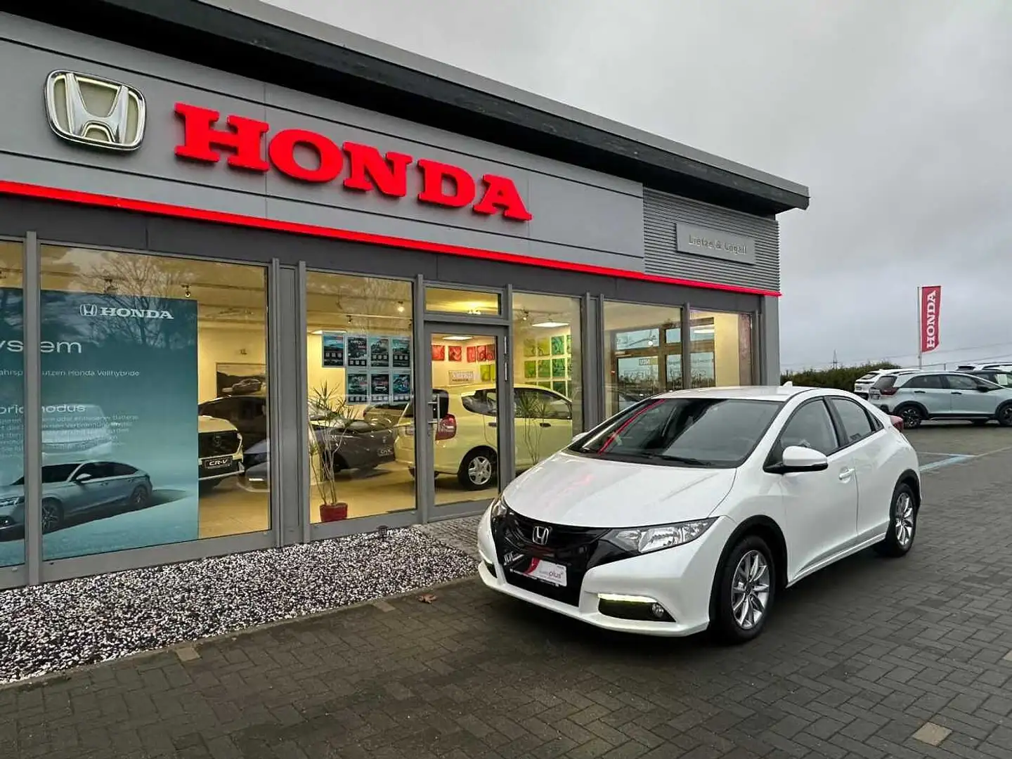 Honda Civic 1.8 i-VTEC Automatik Sport Blanc - 1