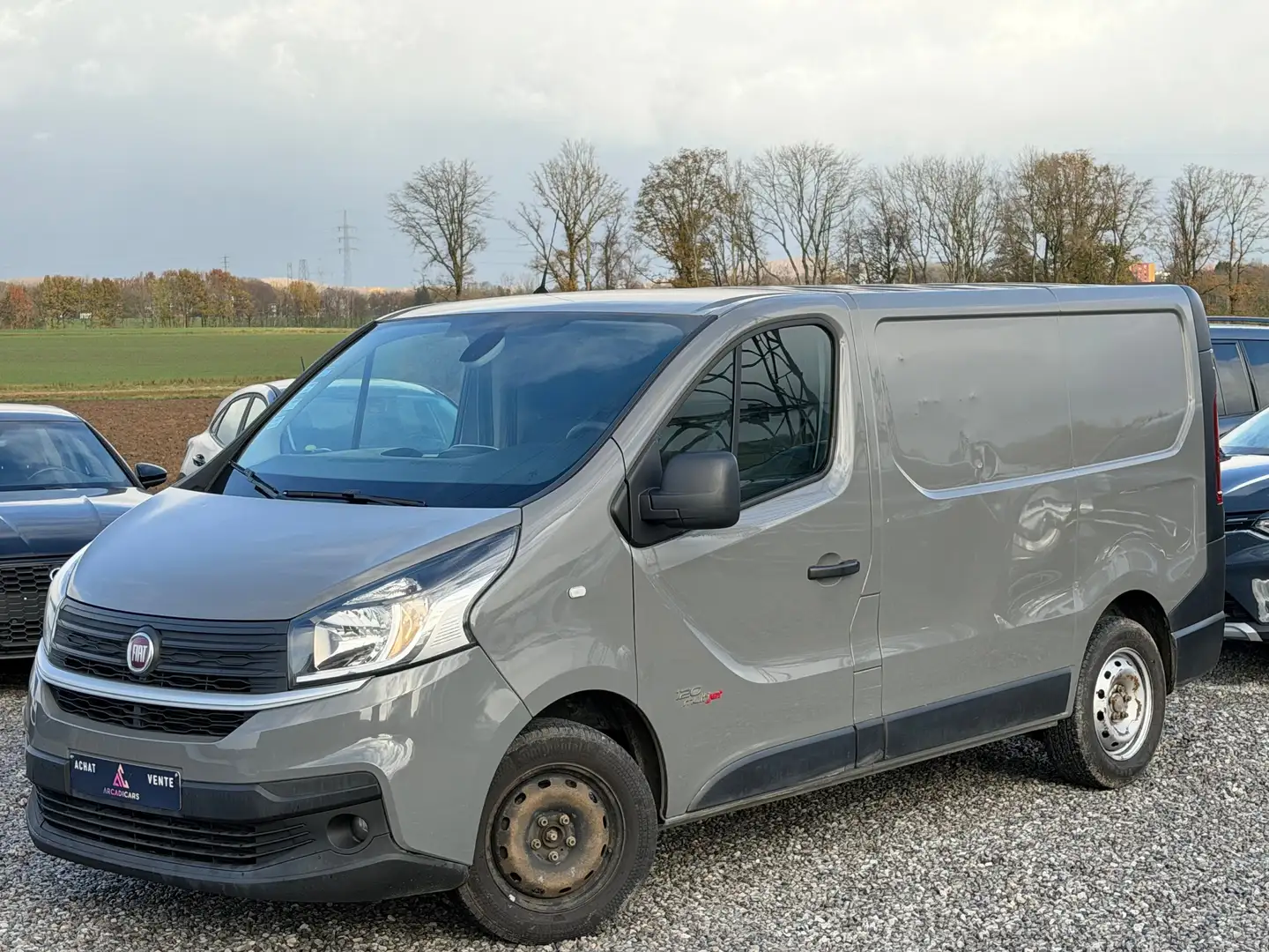 Fiat Talento 1.6 DCI - GPS - CAMERA - CAPTEUR - AIR CO - 3 PL Gris - 1