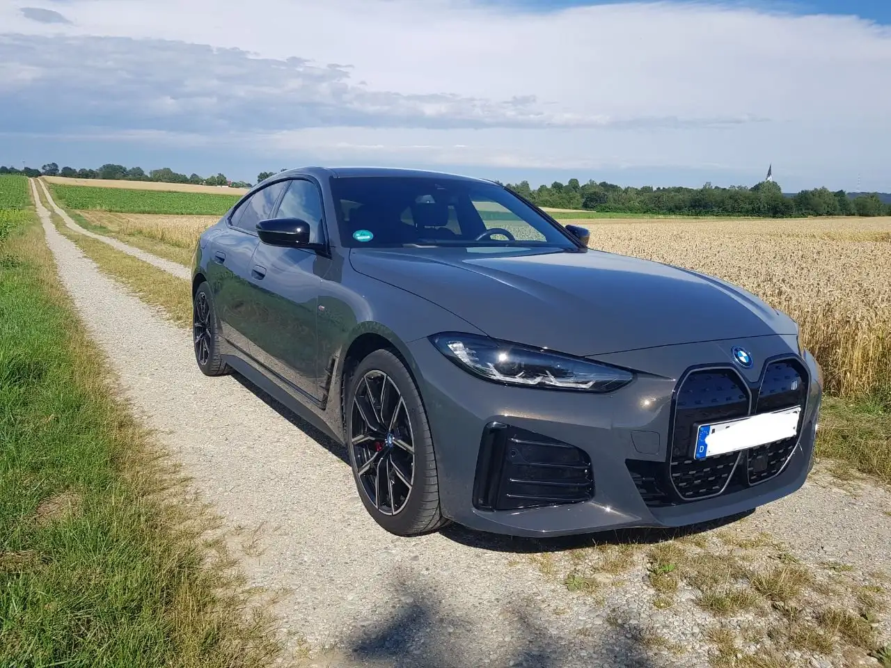 BMW i4