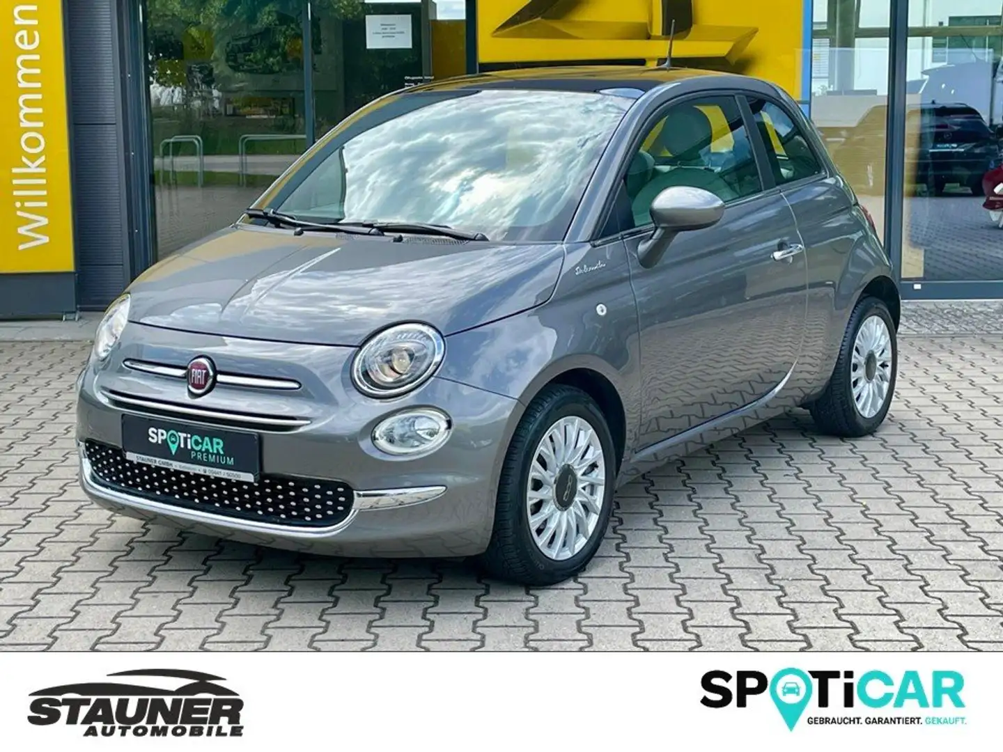 Fiat 500 Dolcevita *CARPLAY*KLIMAAUTO.*PDC*PANORAMA*ALU* Grau - 1