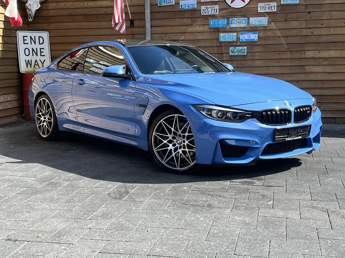 BMW M4 LED Carbon Navi Klappe Memory Blau - 2