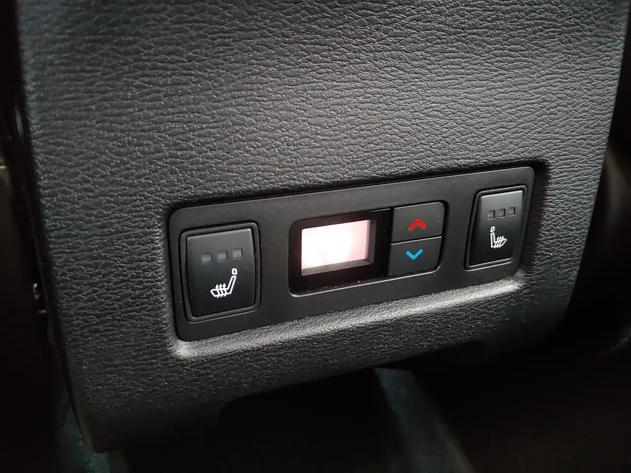 Mitsubishi Outlander снимка Mitsubishi Outlander