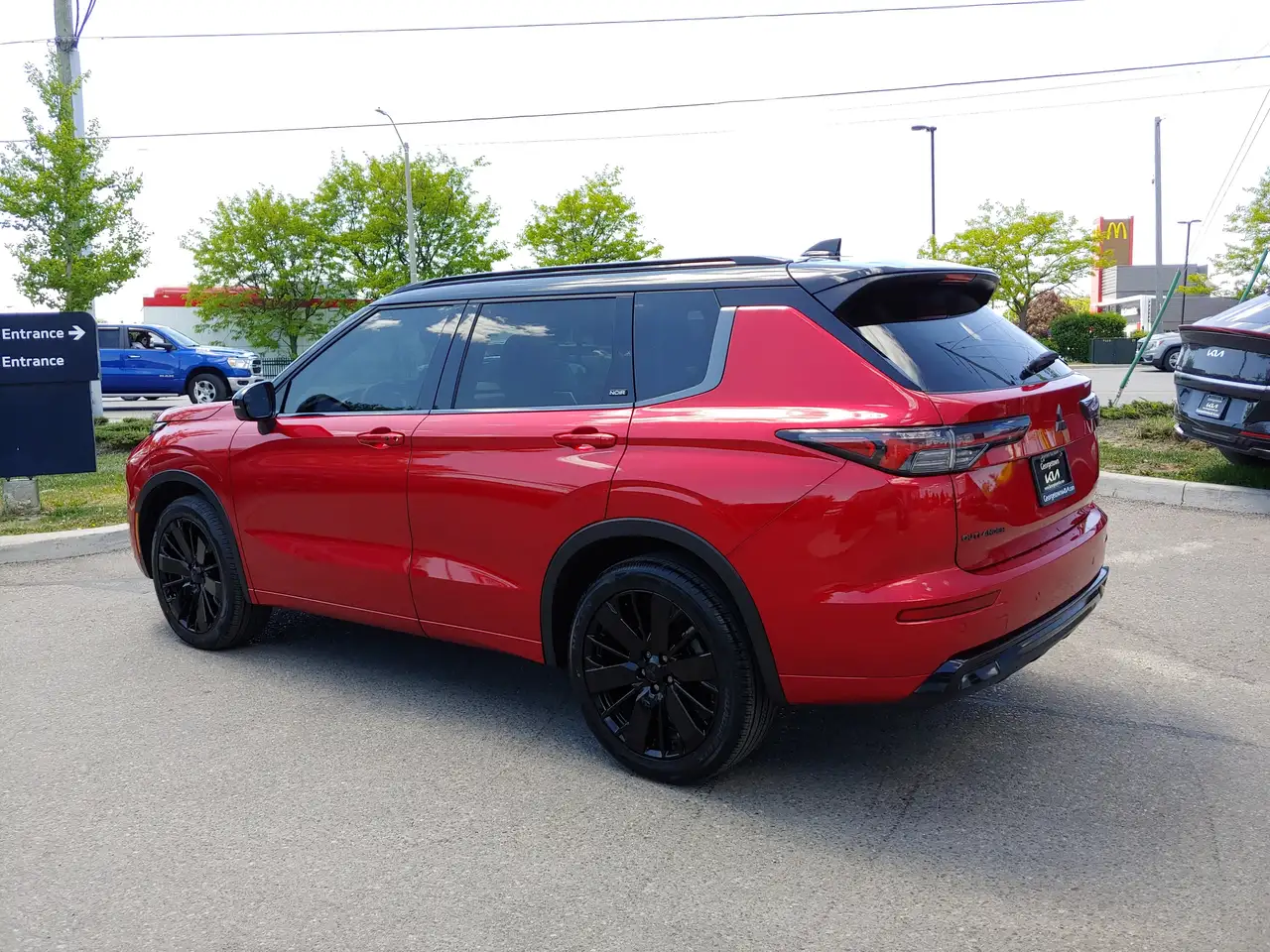 Mitsubishi Outlander снимка Mitsubishi Outlander