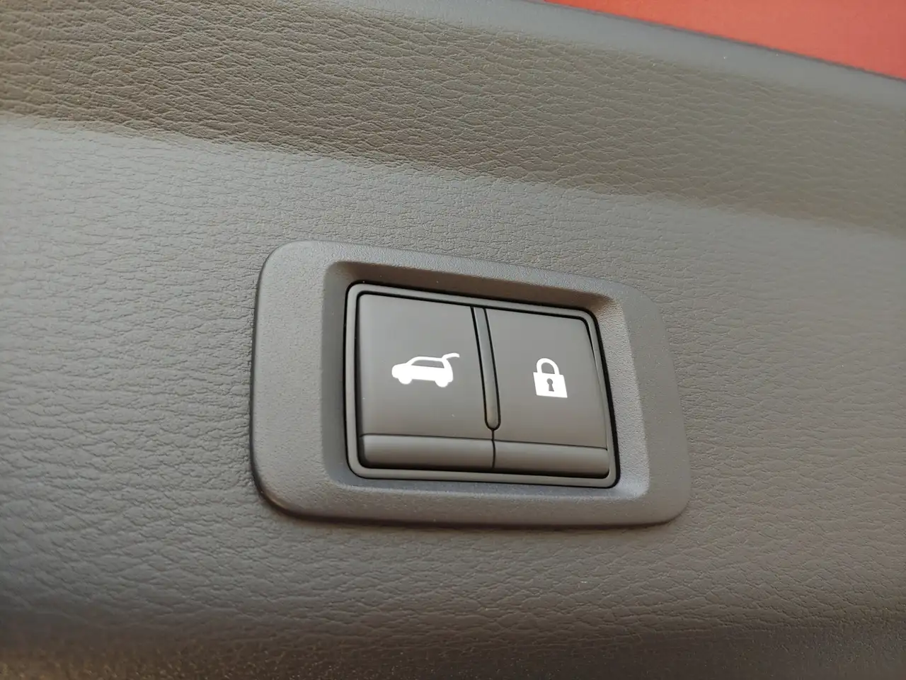 Mitsubishi Outlander снимка Mitsubishi Outlander