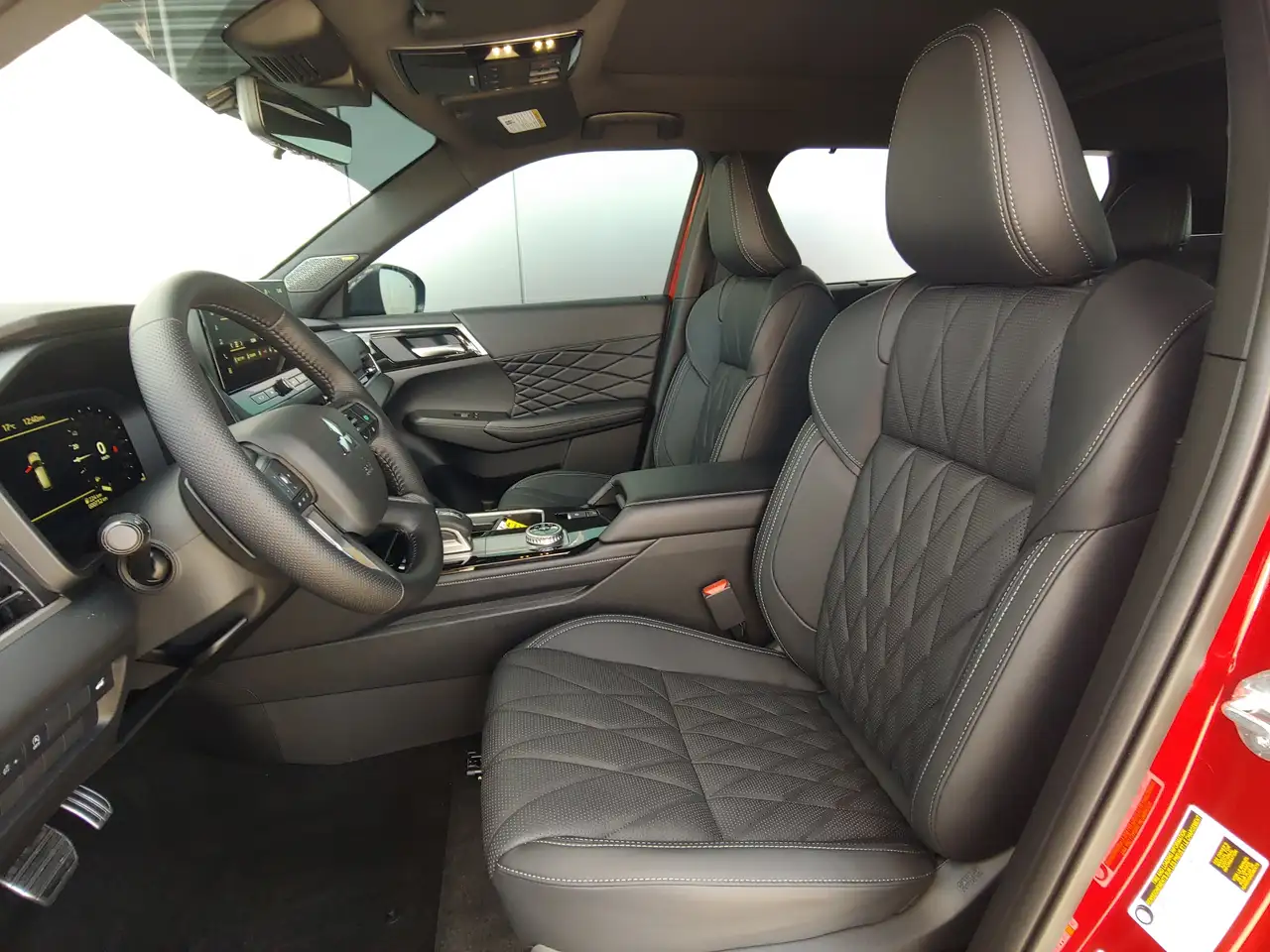 Mitsubishi Outlander снимка Mitsubishi Outlander
