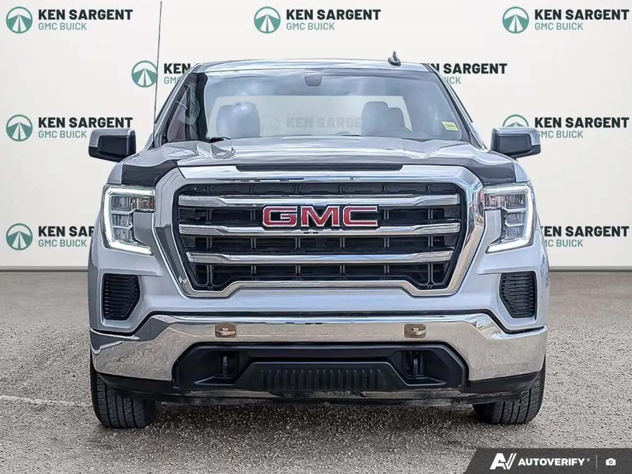 GMC Sierra 1500 снимка GMC Sierra 1500