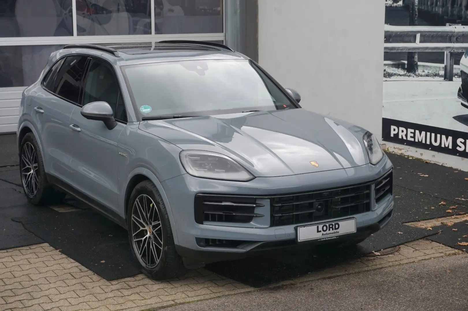 Porsche Cayenne E-Hybrid*Luft*BOSE*InnoDrive*360Kam Grau - 2