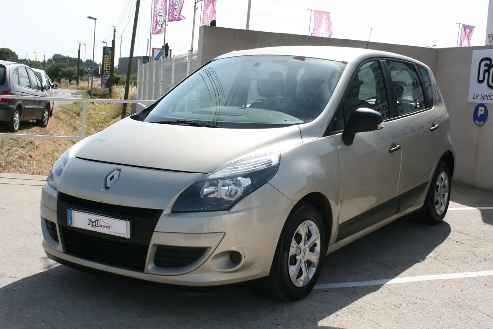 Renault Scenic 1.5 DCI 95CH AUTHENTIQUE Brun - 1