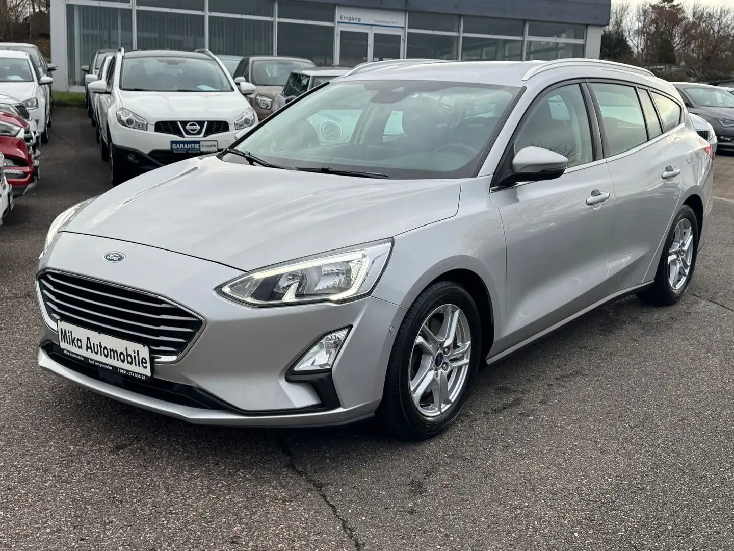 Ford Focus Turnier Cool & Connect Grau - 1