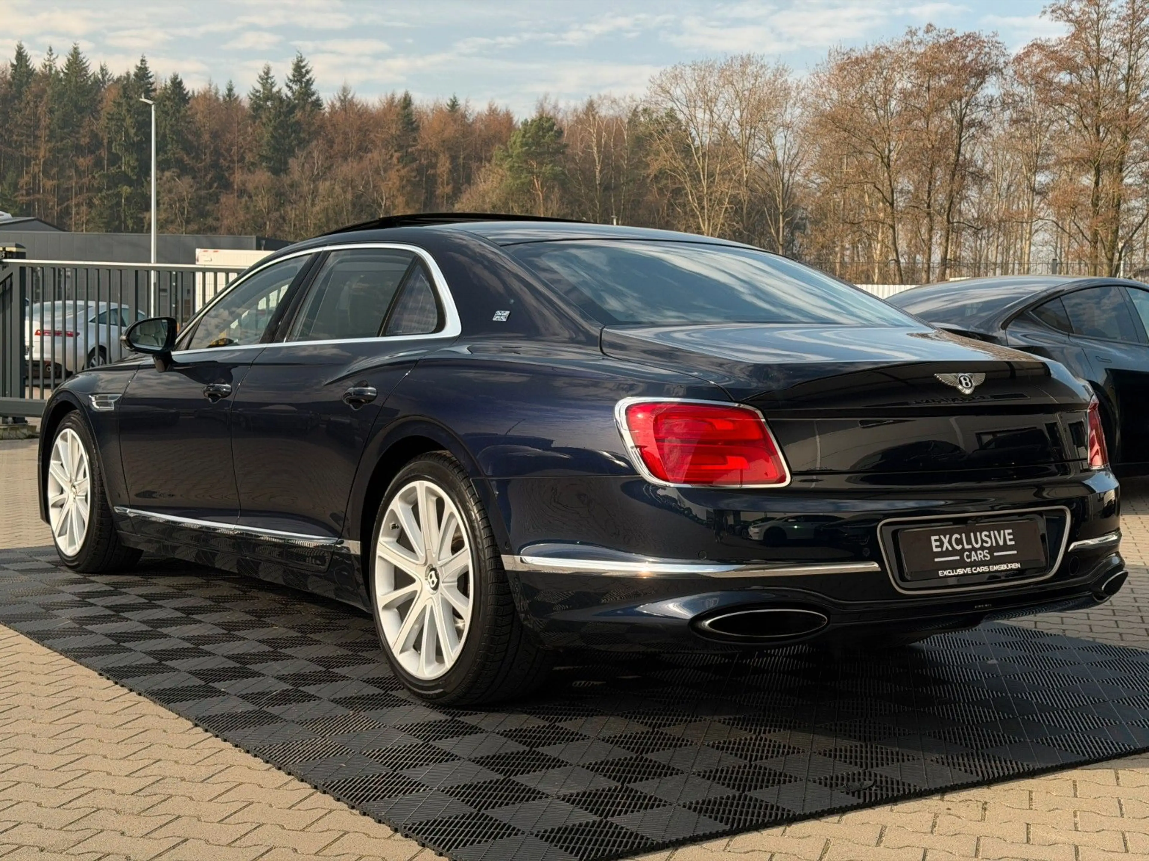 Bentley Flying Spur FLYING SPUR W12 | FIRST EDITION | MASSAGE | FULL — photo 4