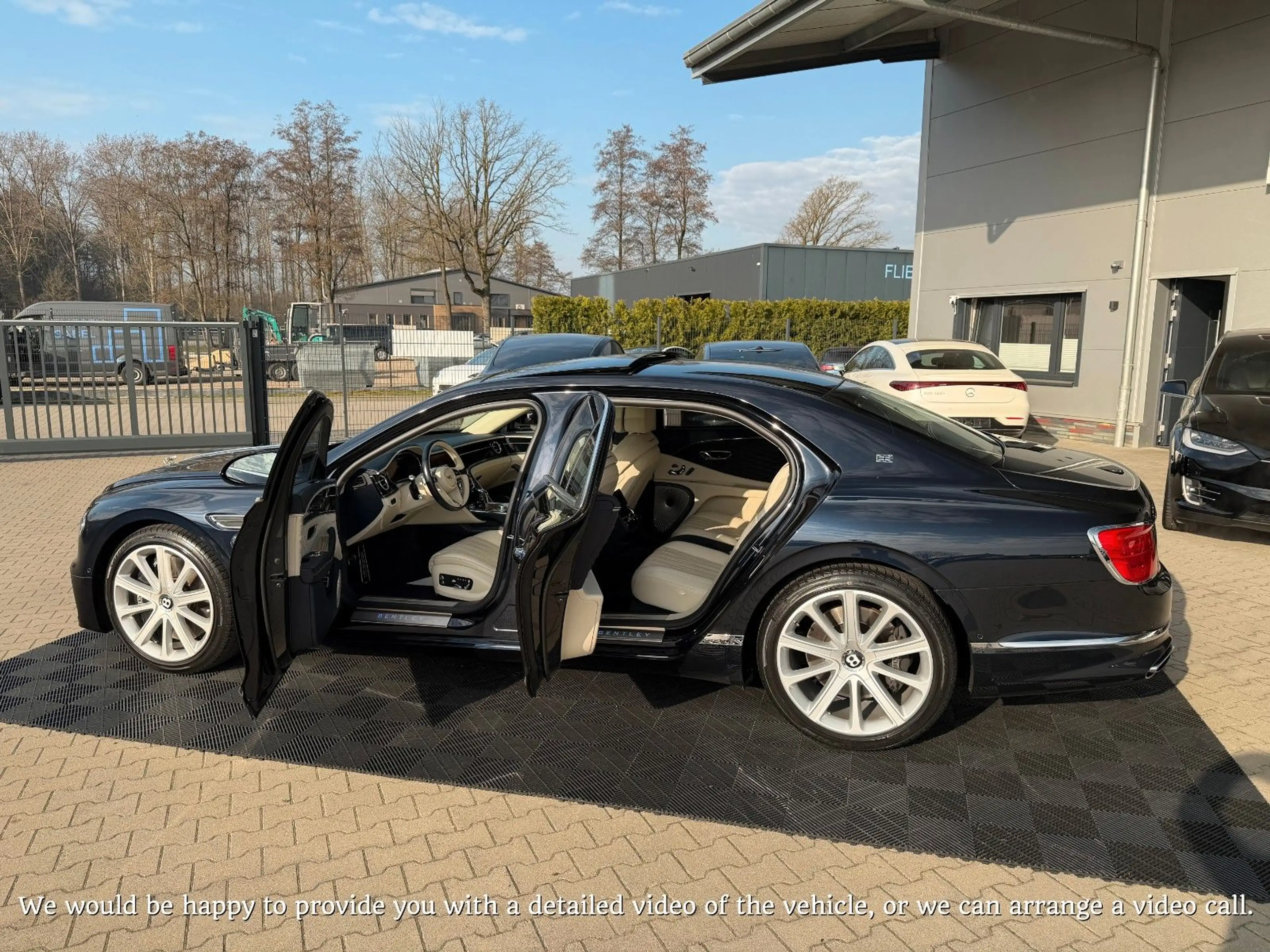 Bentley Flying Spur FLYING SPUR W12 | FIRST EDITION | MASSAGE | FULL — photo 2