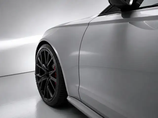 Audi RS6 view 22
