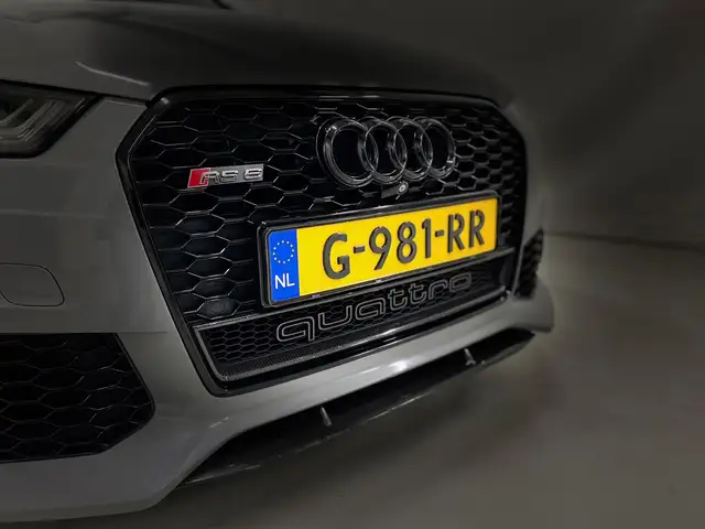 Audi RS6 view 17