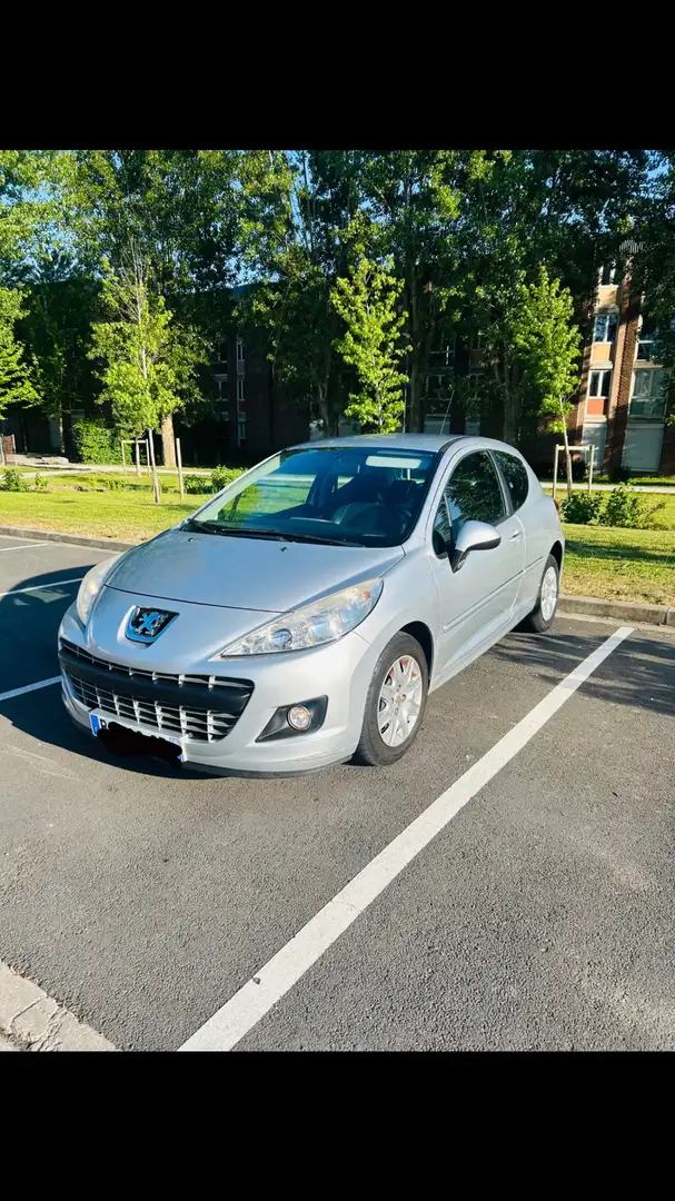Peugeot 207 1.4 VTi 95ch Série 64 - 2