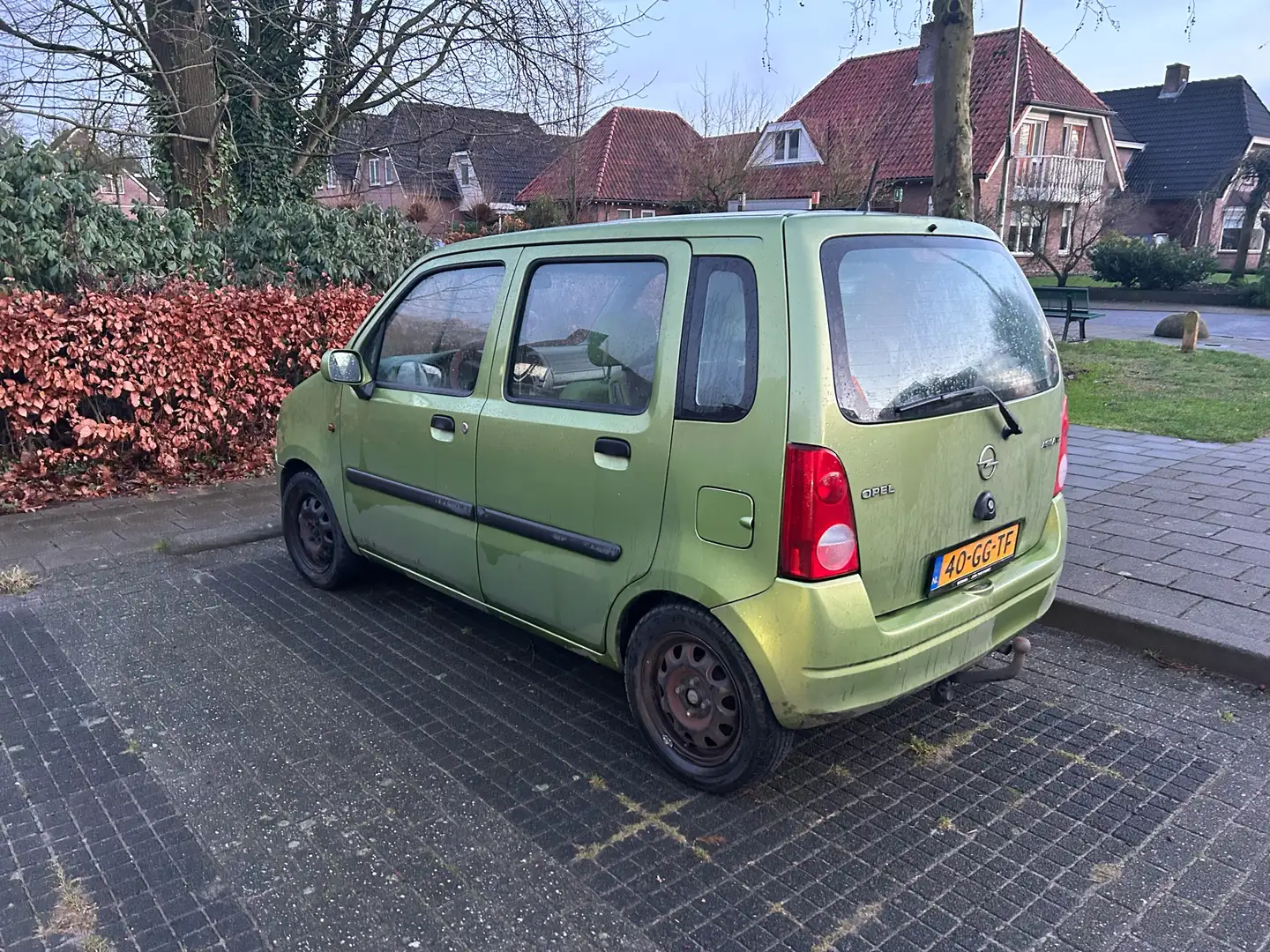 Opel Agila 1.2-16V Comfort Verde - 2