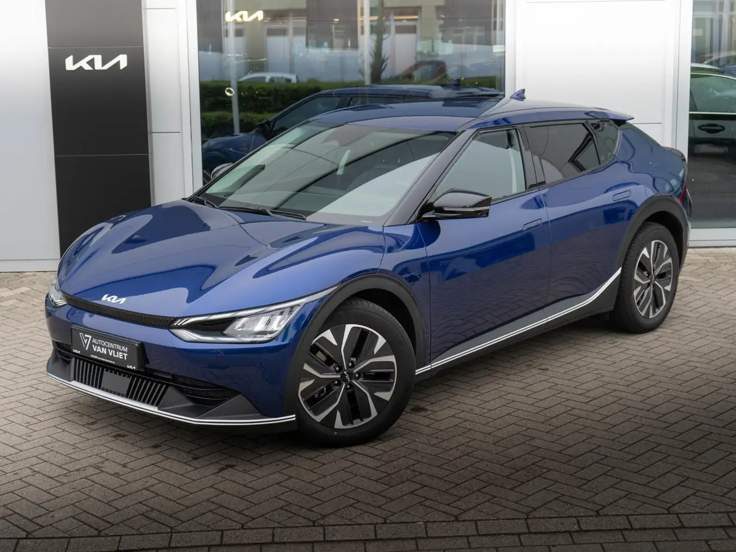 Kia EV6 Light Edition 58 kWh | Stoel en stuurverwarming | Azul - 2