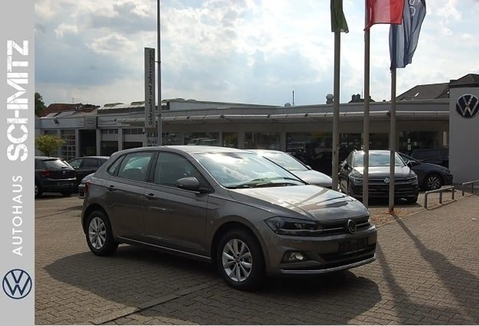 Volkswagen Polo HL DSG ACC LED Alu PDC Sitzheizung Grau - 1