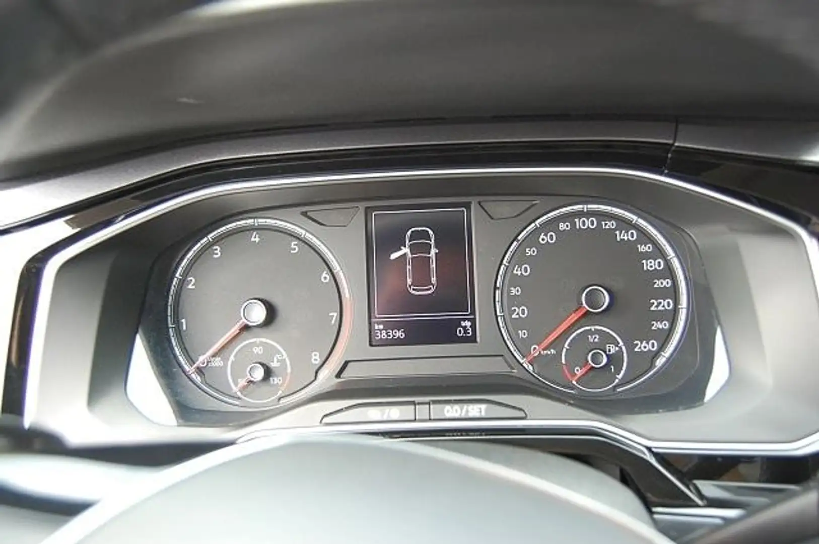 Volkswagen Polo HL DSG ACC LED Alu PDC Sitzheizung Grau - 2