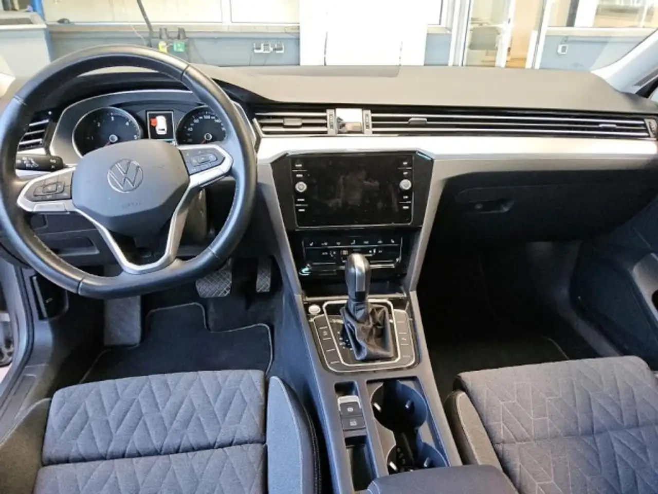 Volkswagen Passat 2.0 TDI DSG Business Klima Navi Rückfahrkamera, миниатюра 6
