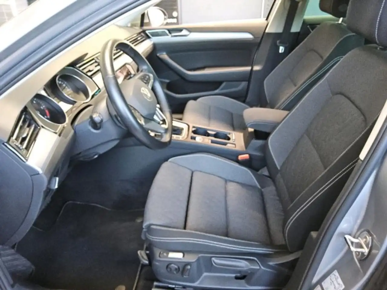 Volkswagen Passat 2.0 TDI DSG Business Klima Navi Rückfahrkamera, миниатюра 7