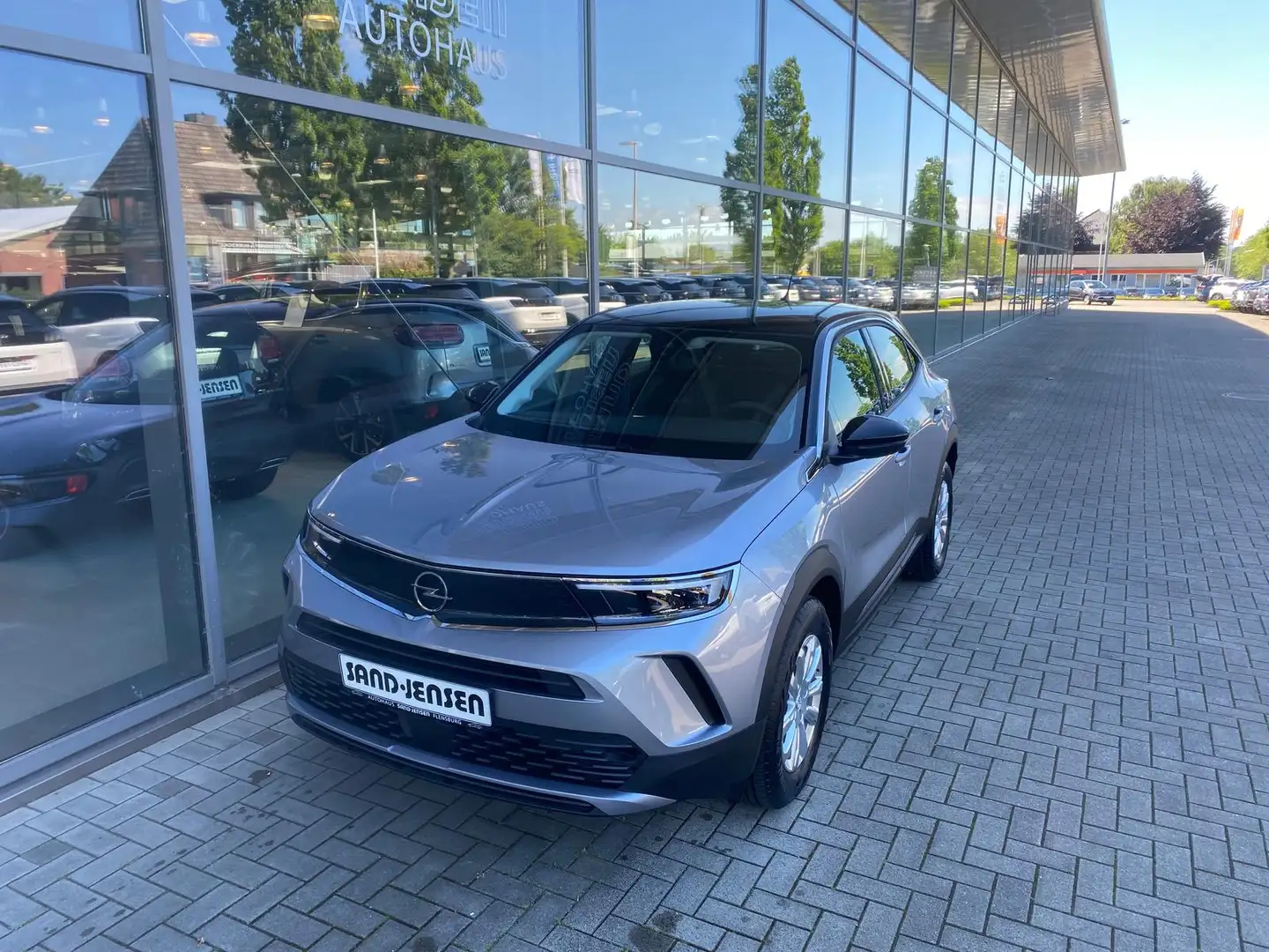 Opel Mokka Edition+ 130 Aut Navi ACC Kamera Lenkradheizung Grijs - 2