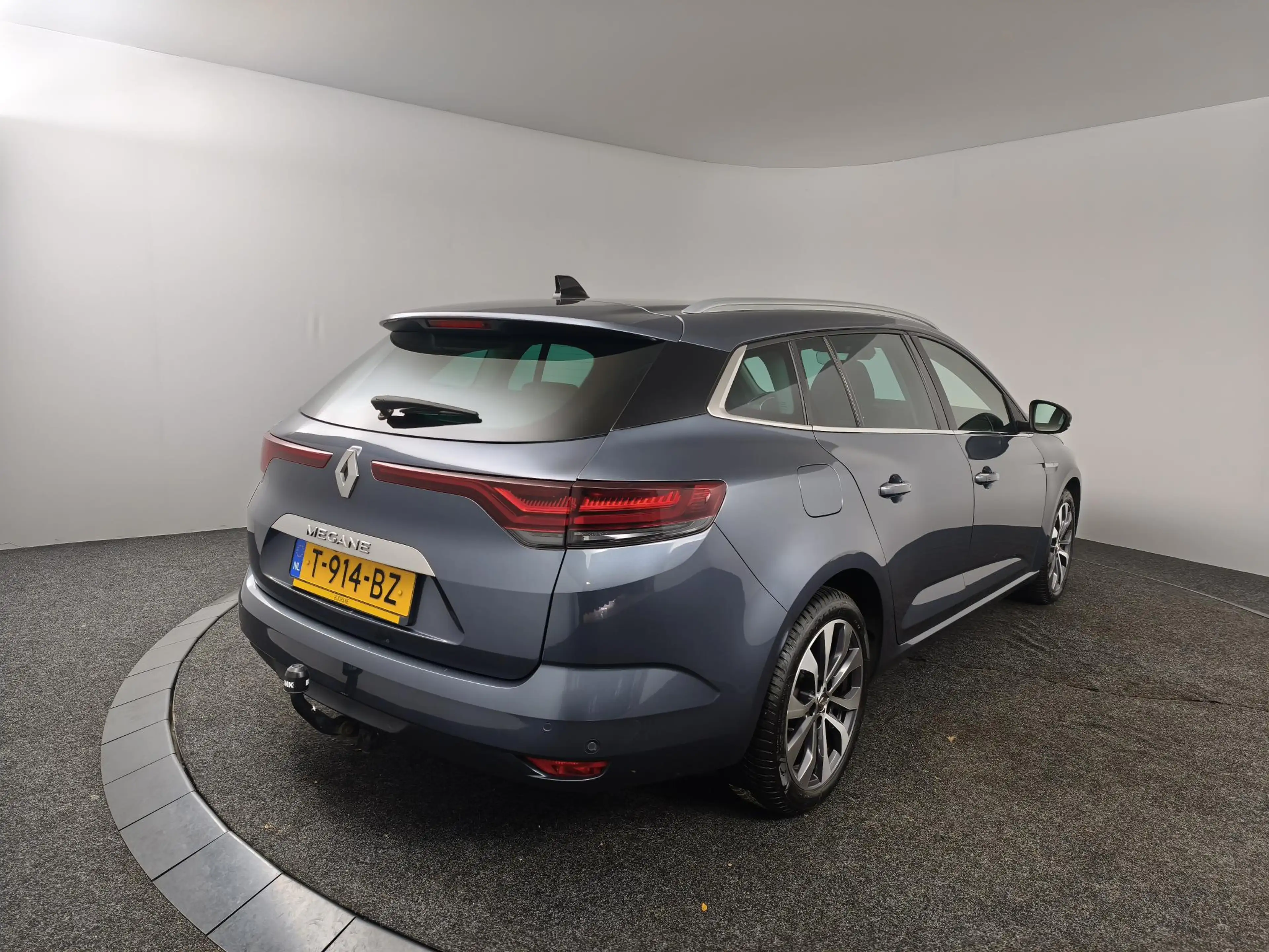 Renault Megane Estate 1.3 TCe 140 Techno | Trekhaak | Camera | Na — photo 2