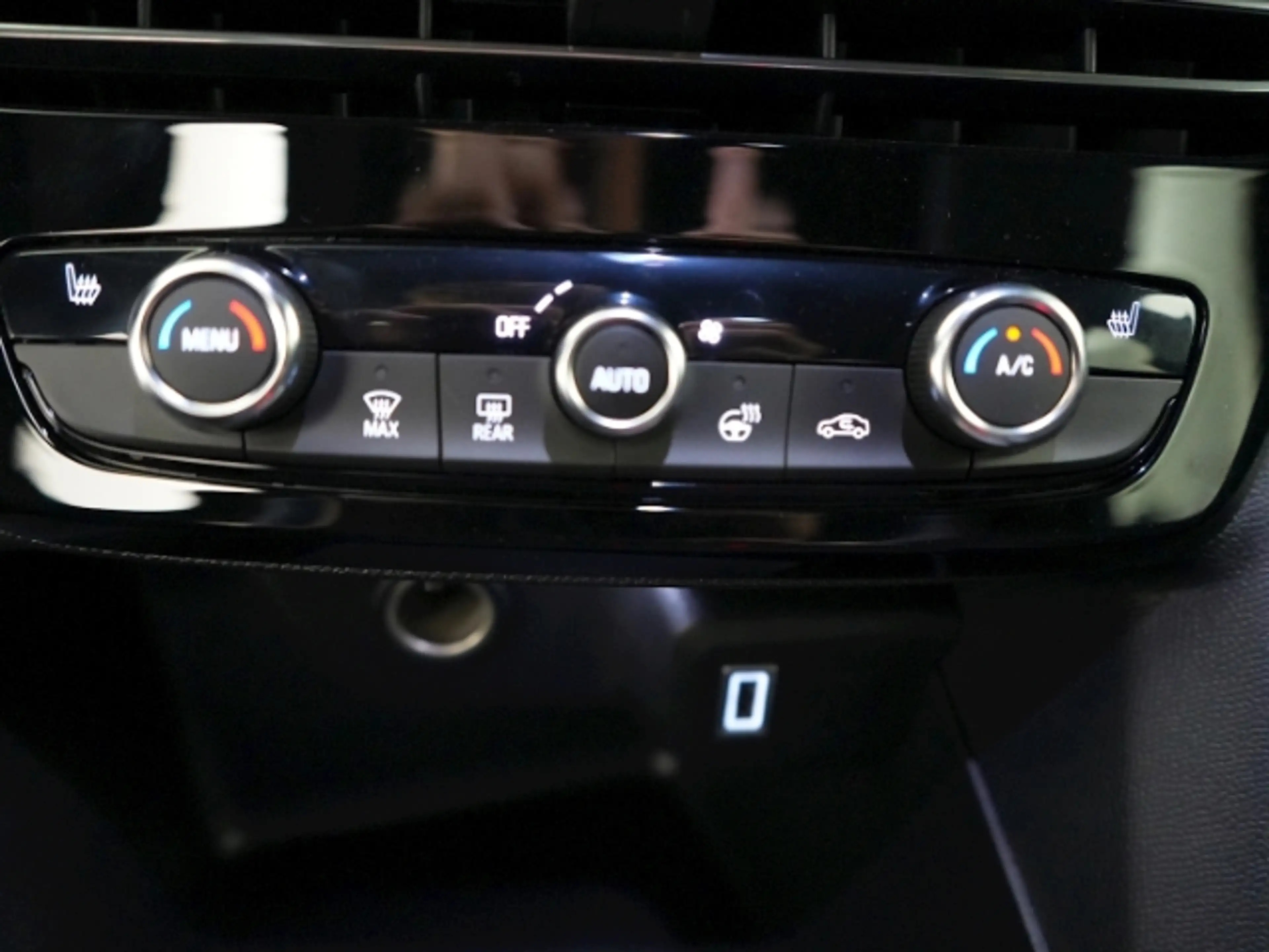 Opel Mokka-E B FACELIFT GS 54kWh+RÜCKFAHRKAMERA+SITZ-/LENKRADHE — photo 14