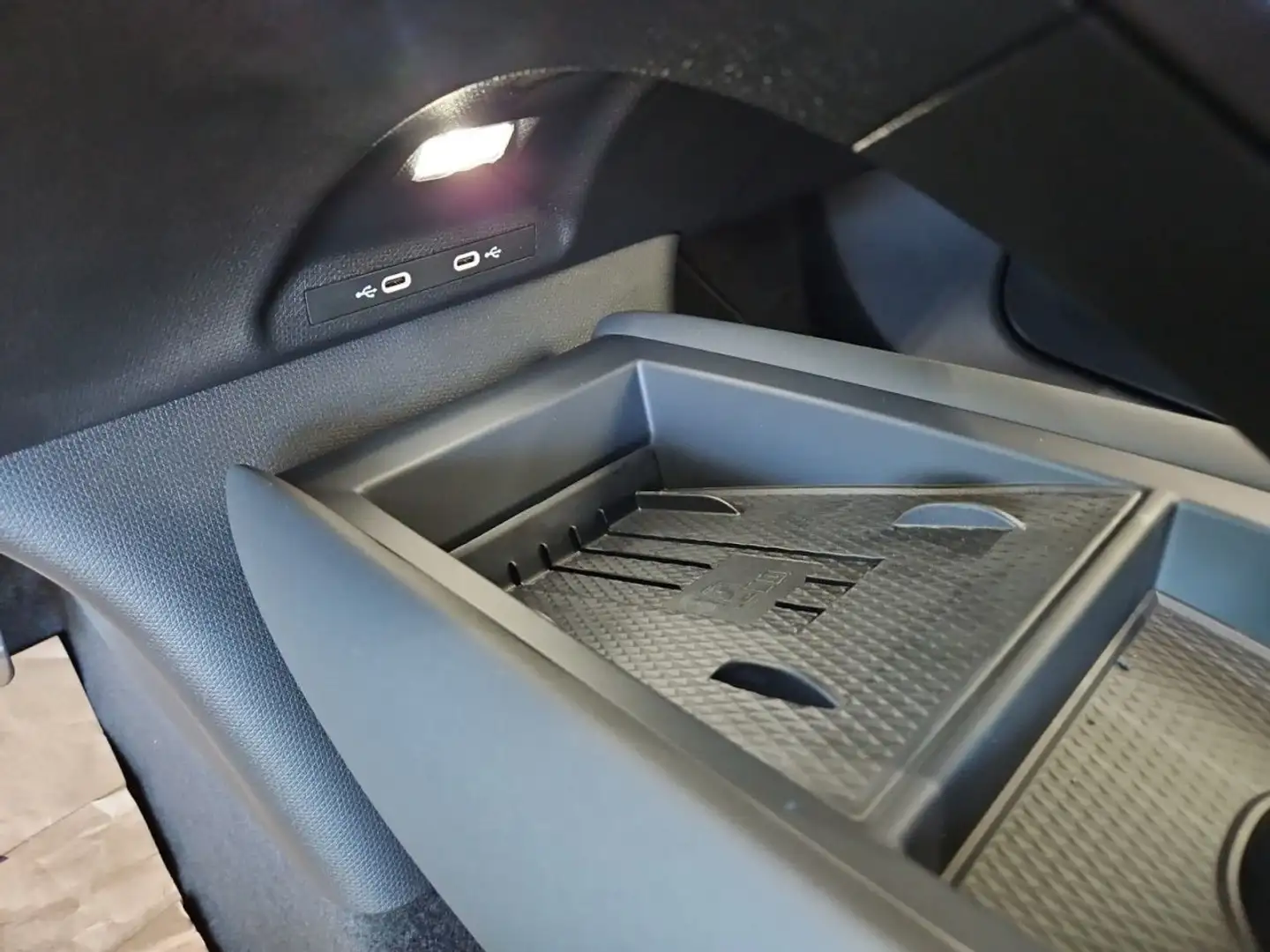 CUPRA Tavascan Tavascan 210 kW Grijs - 2