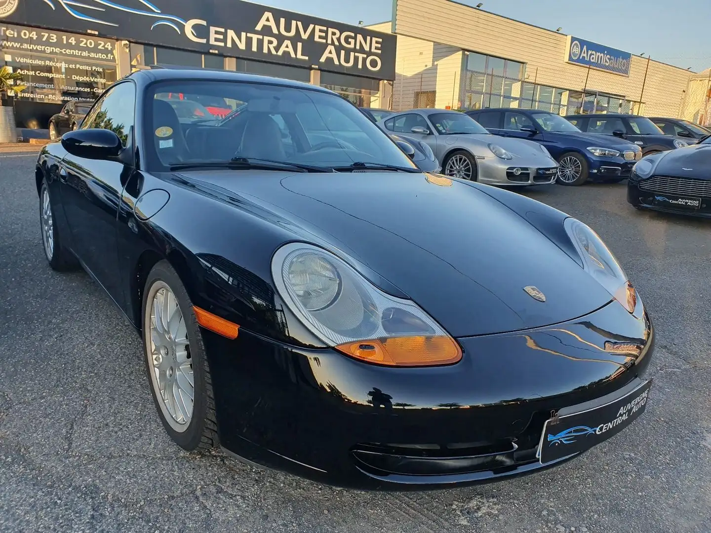 Porsche 911 (996) 300CH CARRERA BV6 - 1
