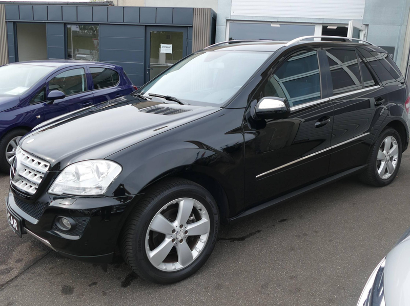 Mercedes-Benz ML 350 CDI Alcantara Schiebedach Navi 4 Matic HU/AU 0823 — photo 6