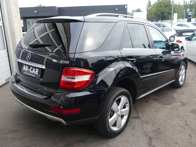 Mercedes-Benz ML 350 CDI Alcantara Schiebedach Navi 4 Matic HU/AU 0823 — photo 8