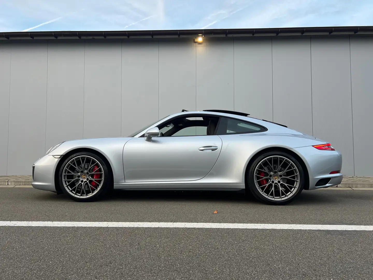Porsche 911 991.2 Carrera 4S 3.0 - 420 cv - Gris - 2