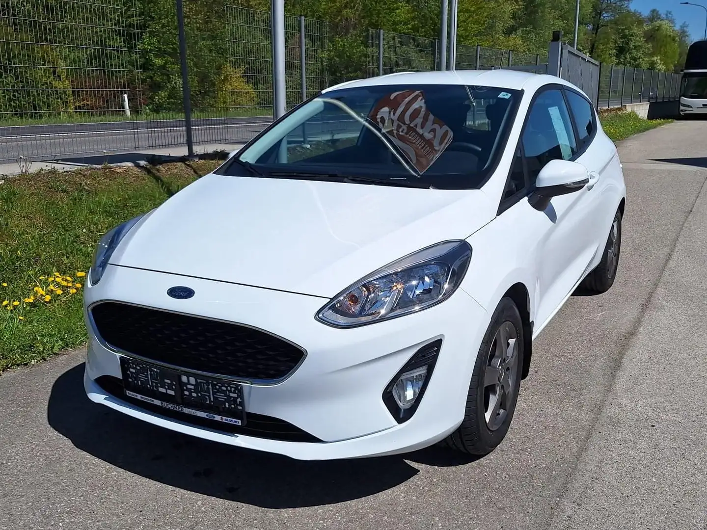 Ford Fiesta Trend Weiß - 2