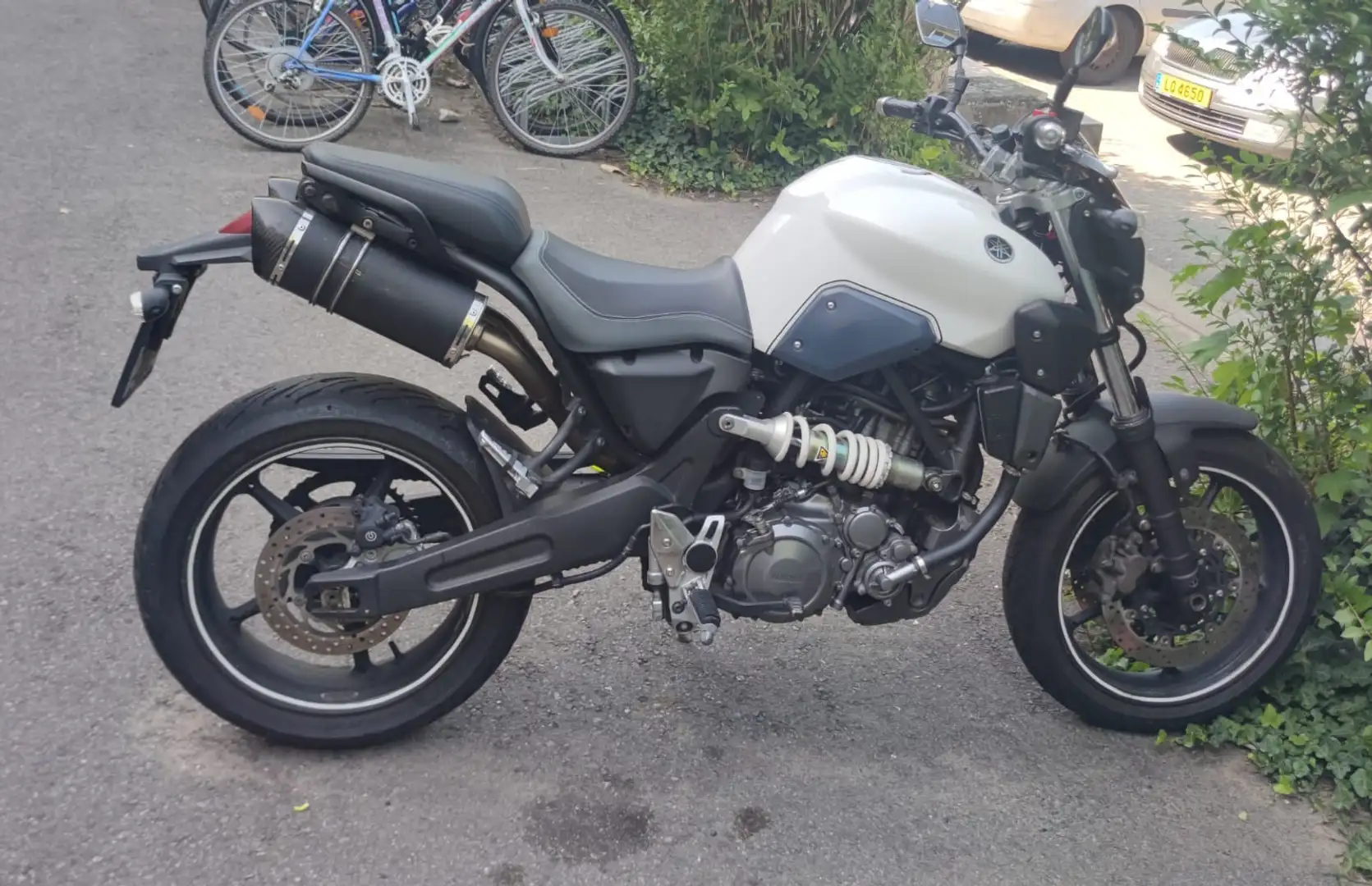 Yamaha MT-03 660 cm permis ( A2 ) Fehér - 1