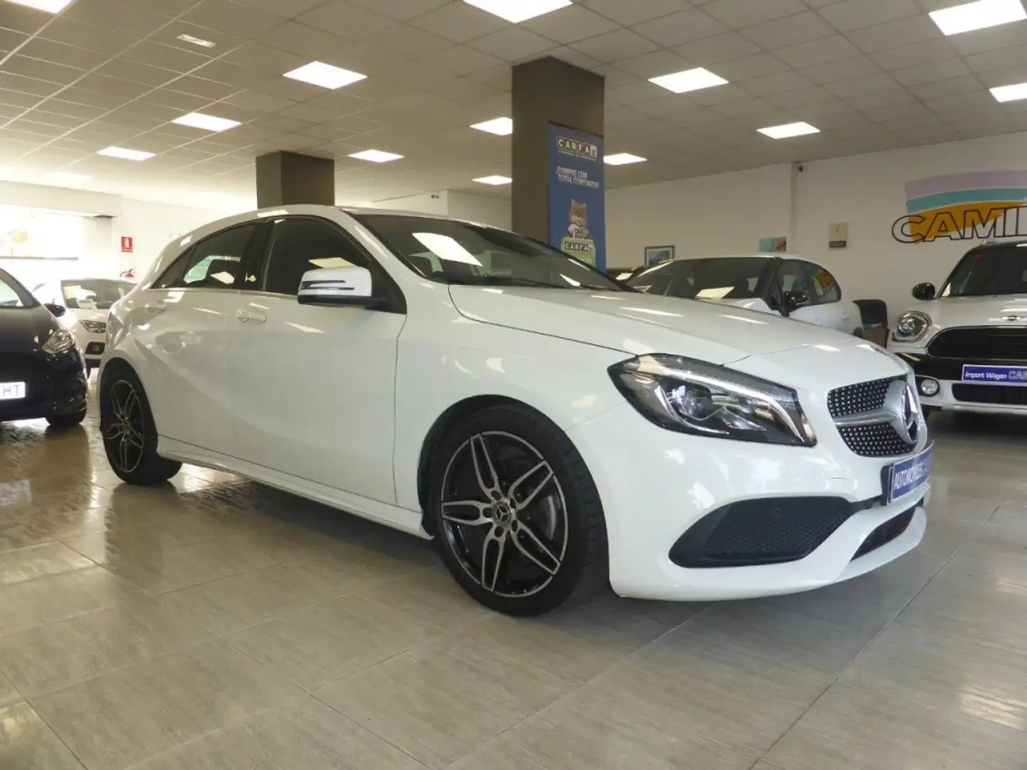 Mercedes-Benz A 180 7G-DCT (4.75) Wit - 1