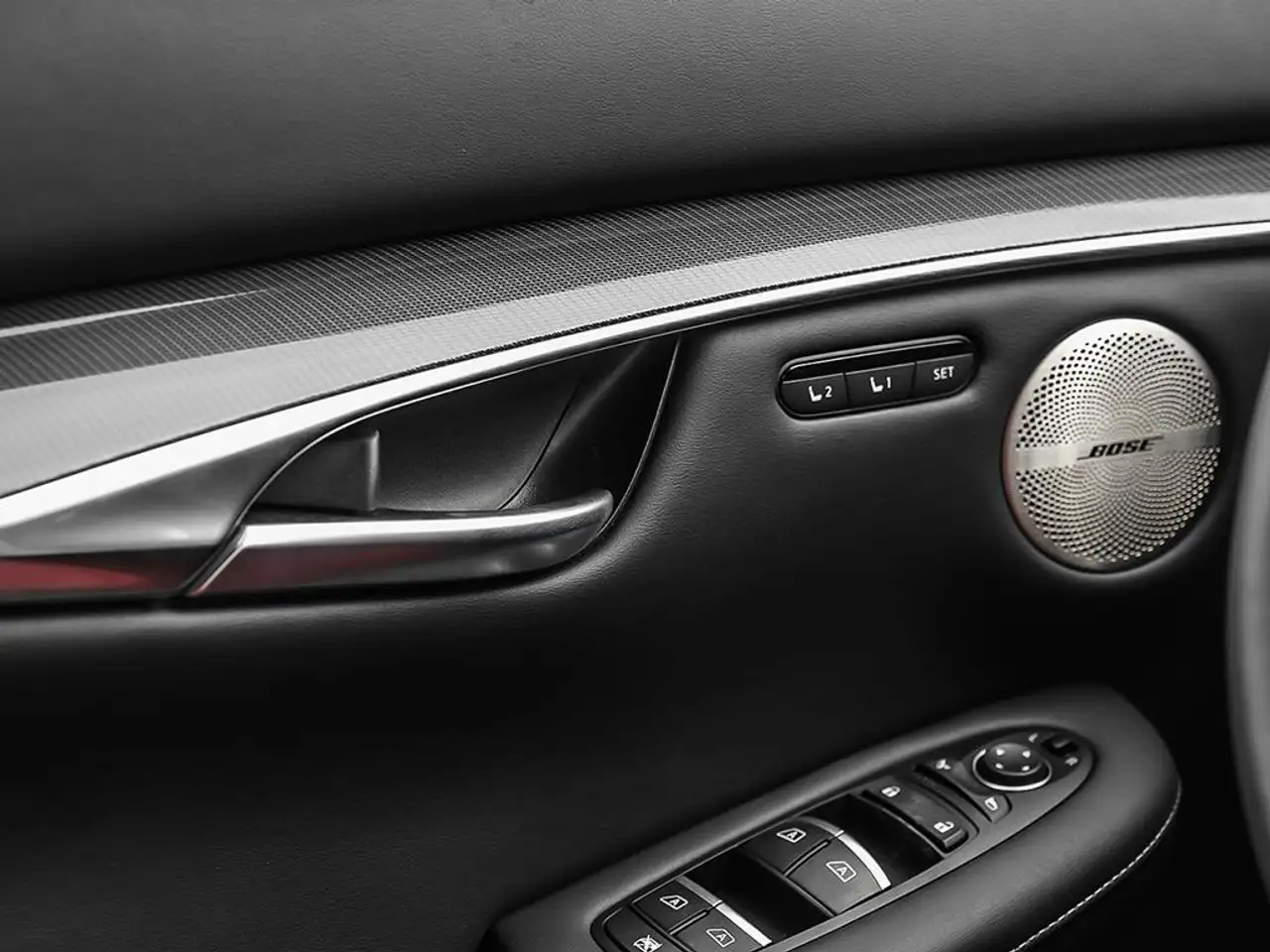 Infiniti QX50 снимка Infiniti QX50