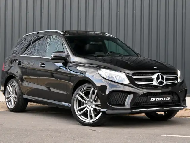 Mercedes-Benz GLE 250 AMG 4-Matic, LED, Camera, Pano, Carplay Sfeer, Trekh