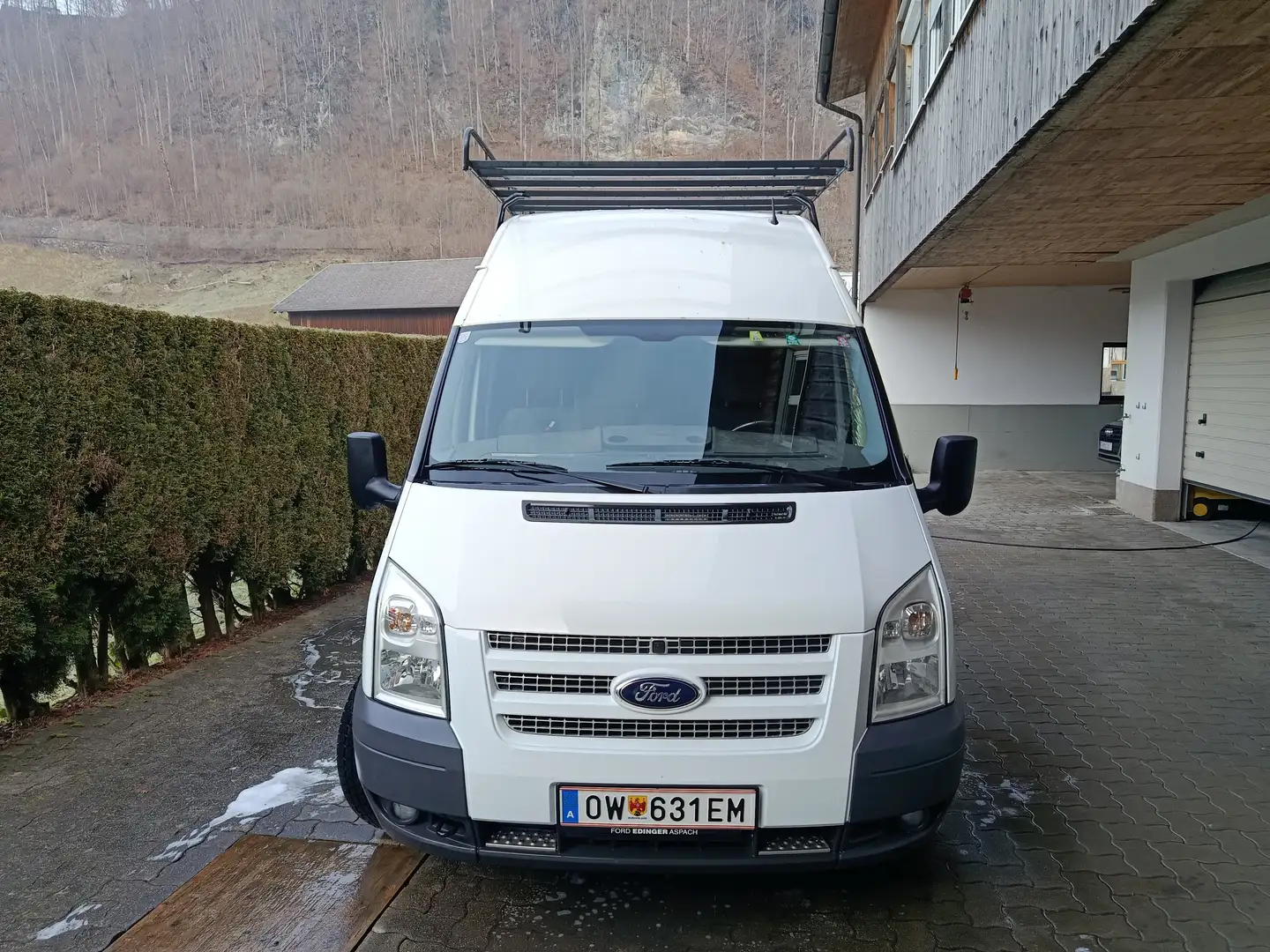 Ford Transit 140 T 350 Weiß - 1