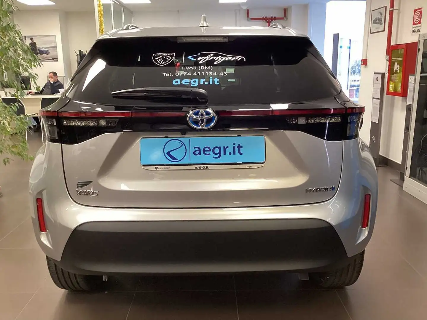 Toyota Yaris Cross 1.5 Hybrid 5p. E-CVT Active KM0 Grigio - 2