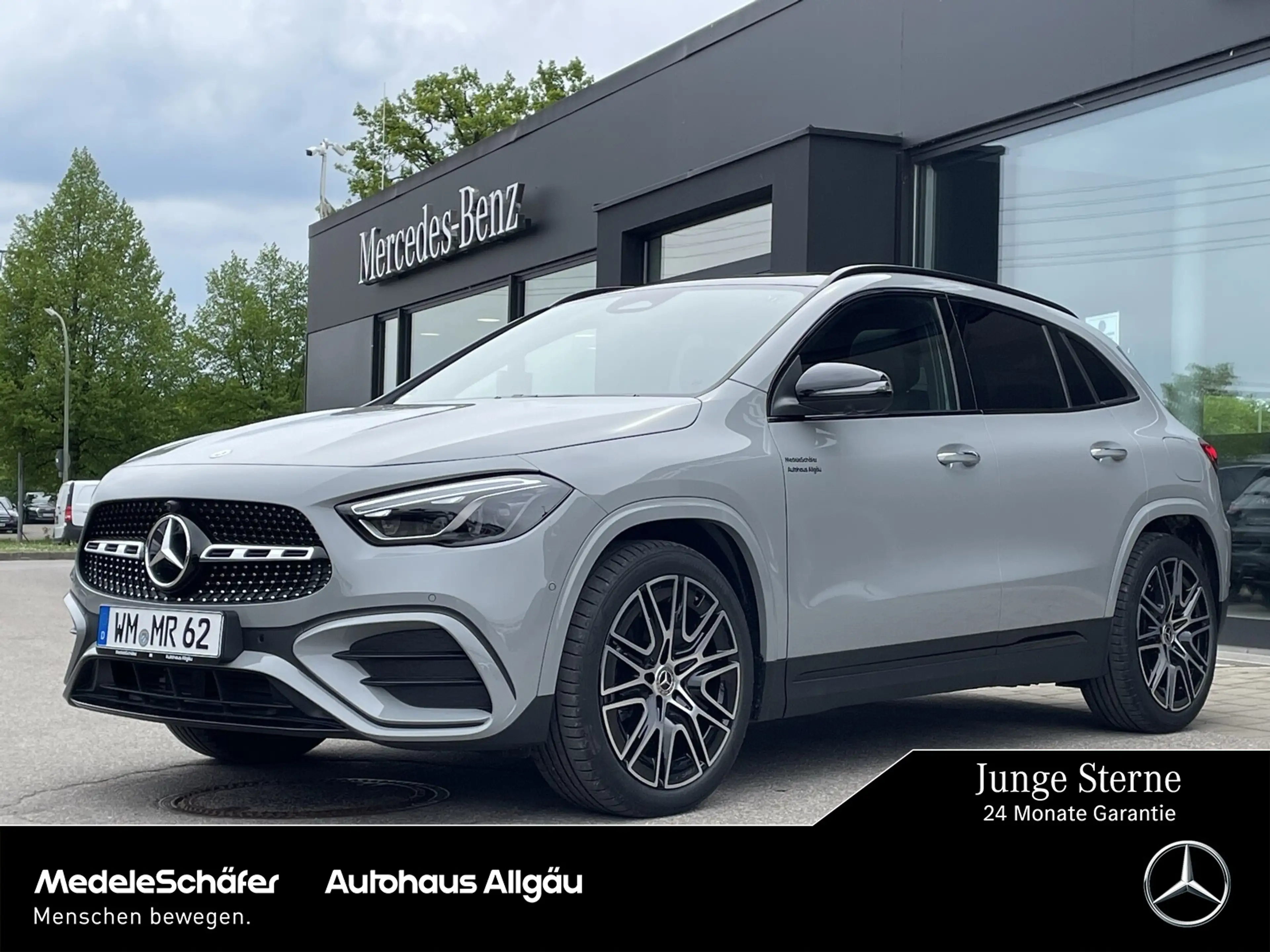 Mercedes-Benz GLA 220 GLA 220 d 4M AMG Night Special Ed. Dist AHK Pano