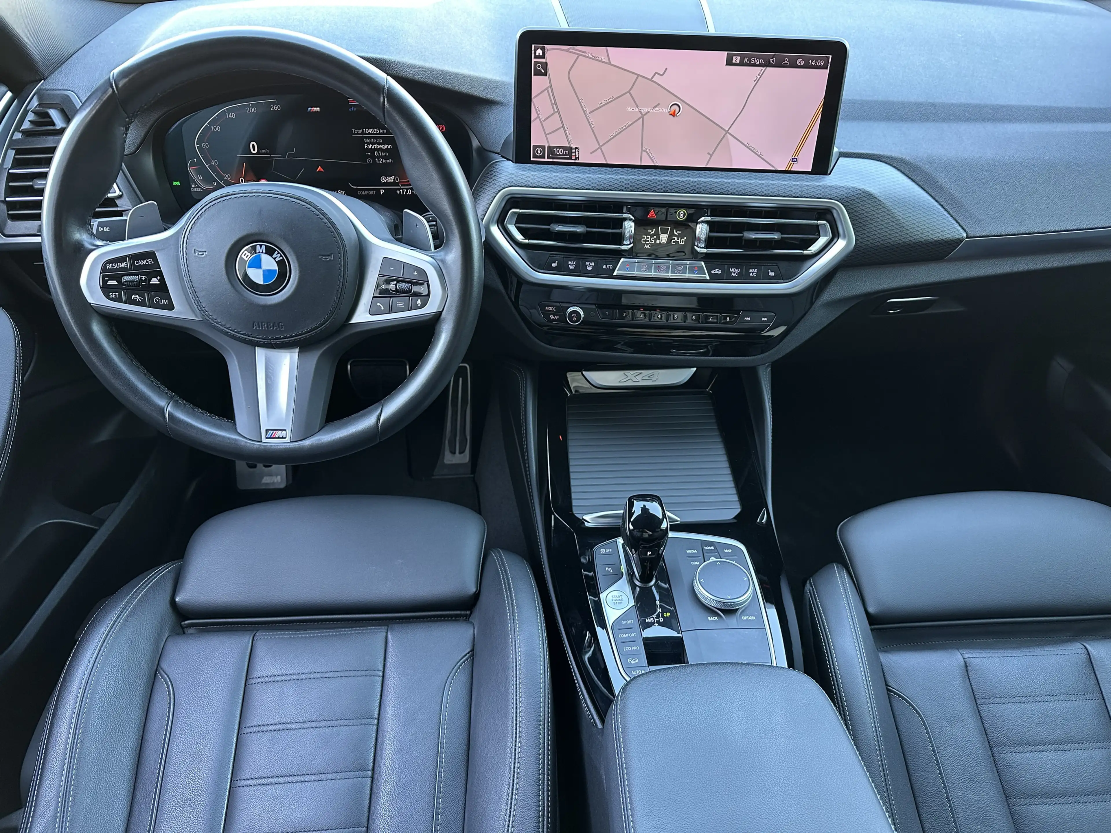 BMW X4 xDrive20d M-Sport NAV+LED+AHK+20ZOLL+ACC+HIFI+VC — photo 11