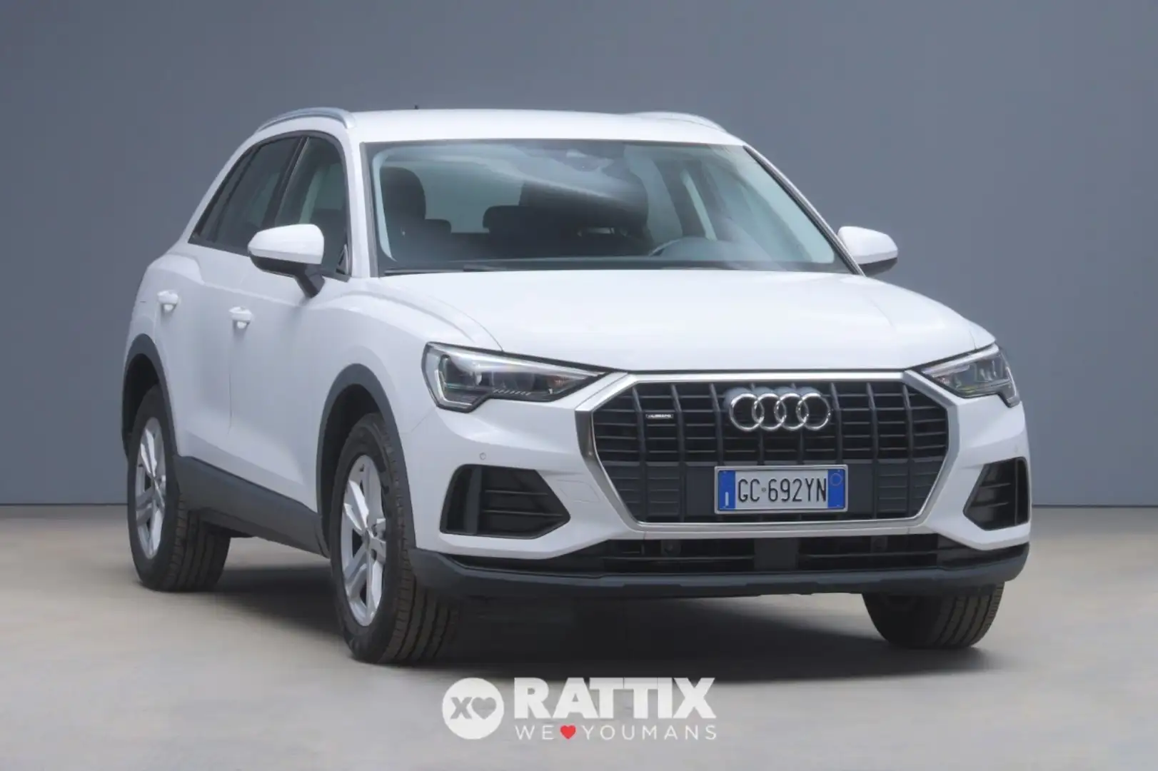 Audi Q3 35 2.0 TDI Business Quattro S-tronic Bianco - 1